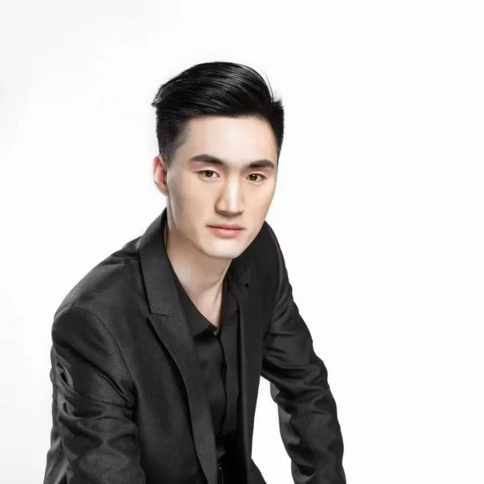 為什么說構(gòu)建生態(tài)服務(wù)圈將成為辦公設(shè)備租賃行業(yè)新趨勢？|專訪小熊U租冀學(xué)雷